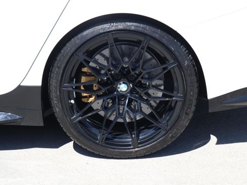 Used 2024 BMW M3 Competition image 9