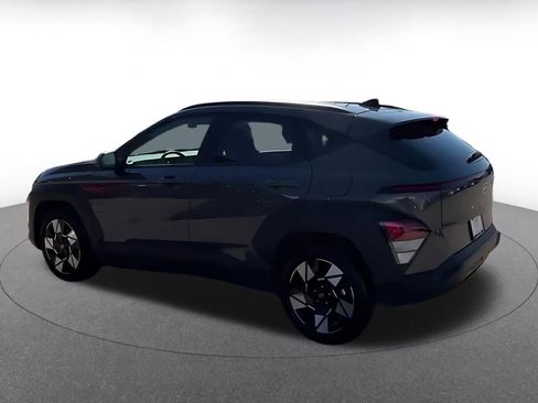 Used 2025 Hyundai Kona SEL image 16
