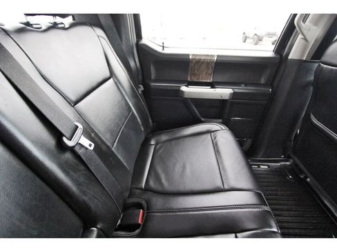 Used 2019 Ford F250 Lariat w/ FX4 Off-Road Package AWD/4WD image 11