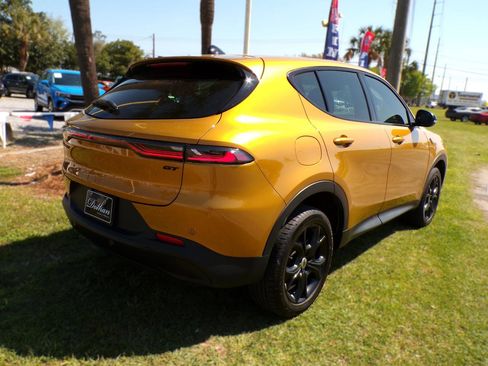 Used 2024 Dodge Hornet GT Plus w/ GT Blacktop Package image 7