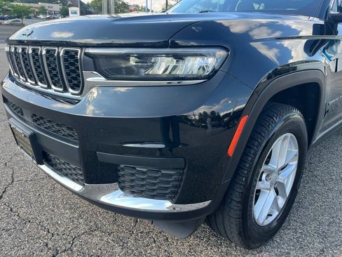 Used 2021 Jeep Grand Cherokee L Laredo w/ Luxury Tech Group I AWD/4WD image 15