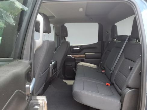 Used 2021 Chevrolet Silverado 1500 LT Trail Boss AWD/4WD image 11