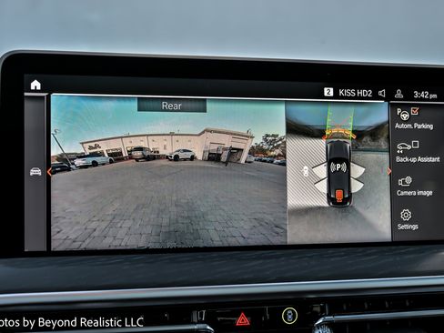 Used 2024 BMW X4 xDrive30i image 42