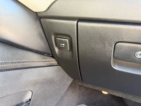 Used 2022 Dodge Durango R/T w/ Blacktop Package AWD/4WD image 58