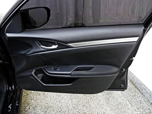 Used 2018 Honda Civic LX image 11