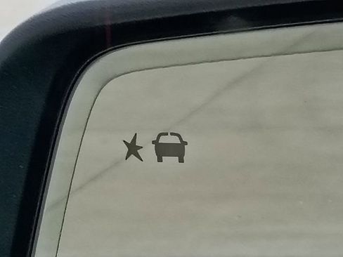 Used 2022 GMC Acadia Denali image 14