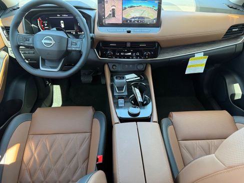 New 2026 Nissan Rogue Platinum w/ Tech Package image 15