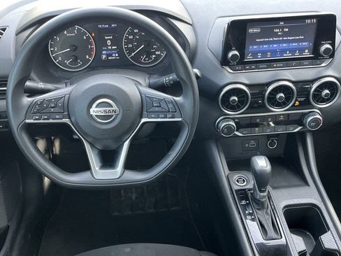 Used 2023 Nissan Sentra S image 2