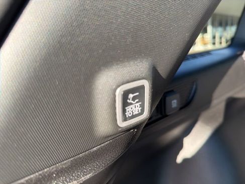 New 2025 Jeep Grand Cherokee Altitude RWD image 22