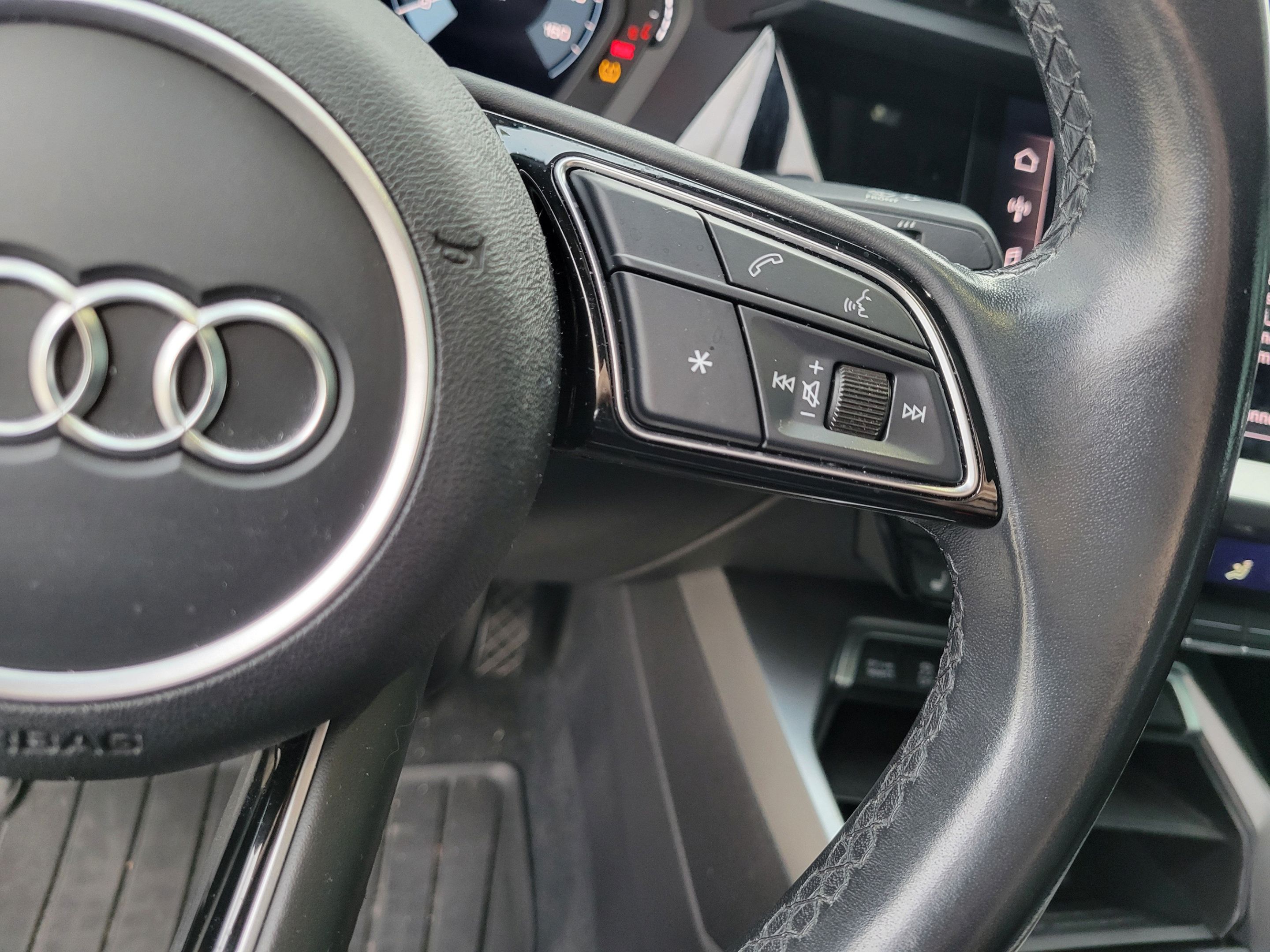 Used 2024 Audi A3 2.0T Premium FWD image 23