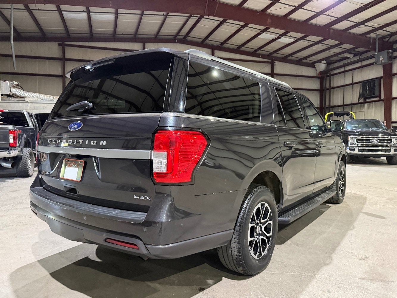 Used 2024 Ford Expedition Max XLT RWD image 5
