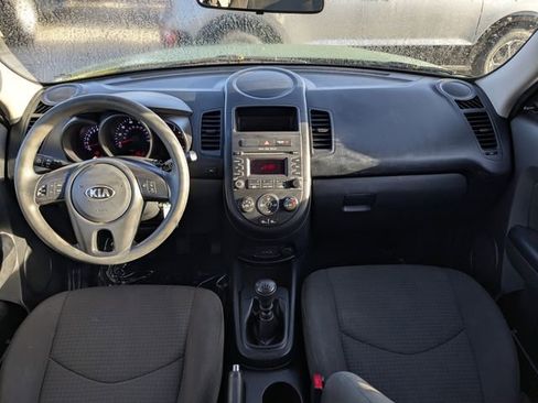 Used 2013 Kia Soul Base image 8