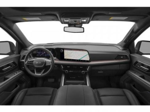 Used 2025 Chevrolet Suburban Z71 AWD/4WD image 10