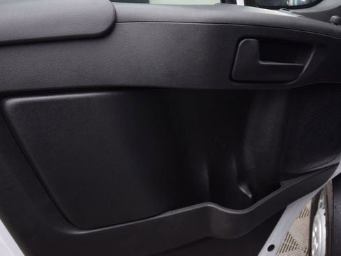 New 2024 RAM ProMaster 3500 w/ Delivery Van Package FWD image 16