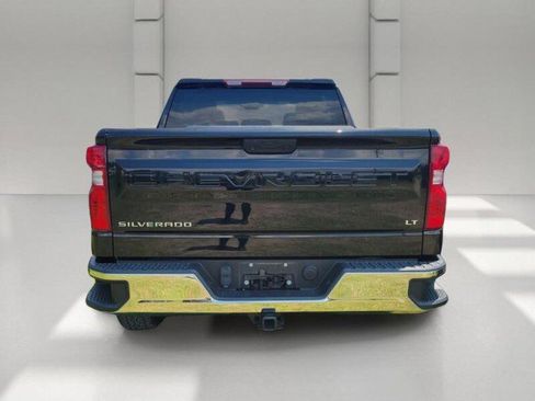 Used 2022 Chevrolet Silverado 1500 LT RWD image 4