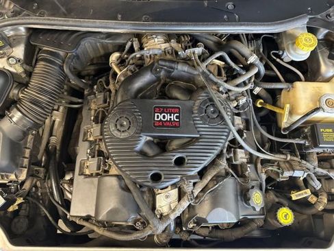 Used 1998 Chrysler Concorde LX image 82