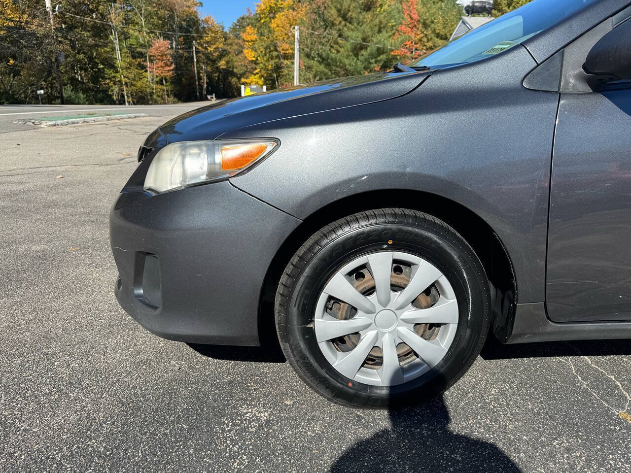 Used 2011 Toyota Corolla LE FWD image 10