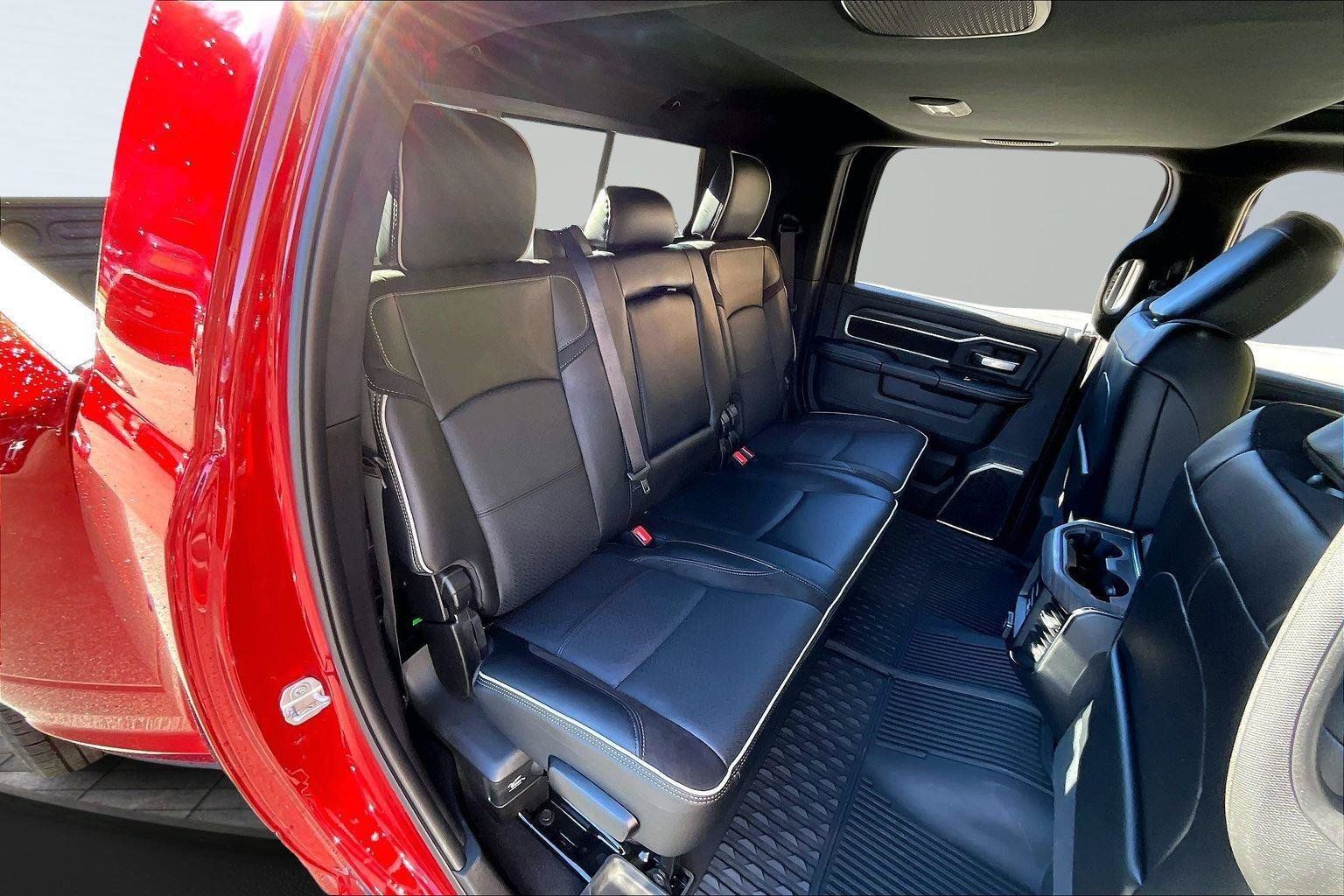 New 2026 RAM 3500 Laramie w/ Towing Technology Group AWD/4WD image 9