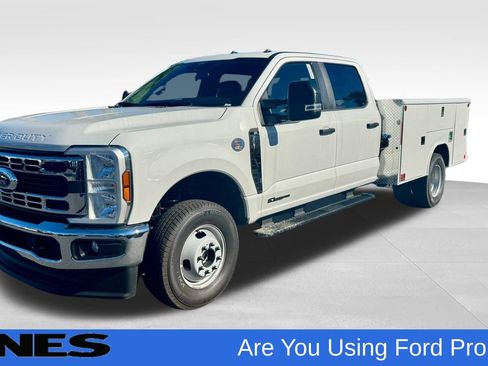 New 2025 Ford F350 XL w/ XL Chrome Package image 22