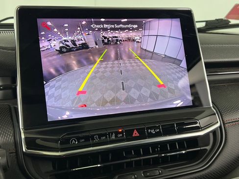 Used 2022 Jeep Compass Trailhawk w/ Trailhawk Elite Group image 22