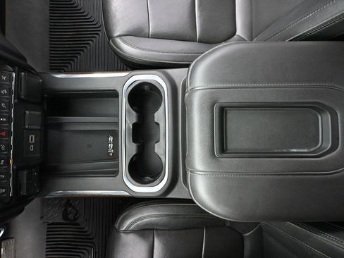 Used 2022 Chevrolet Silverado 2500 High Country w/ Z71 Off-Road Package AWD/4WD image 43