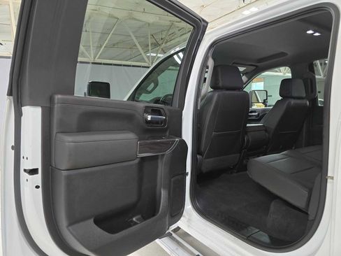 Used 2022 Chevrolet Silverado 3500 LTZ w/ Safety Package AWD/4WD image 16
