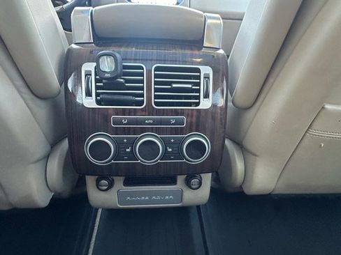 Used 2017 Land Rover Range Rover HSE image 23