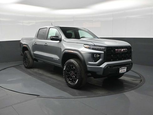 New 2026 GMC Canyon Elevation w/ Convenience Package image 2