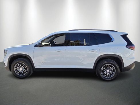 Used 2025 GMC Acadia Elevation image 4