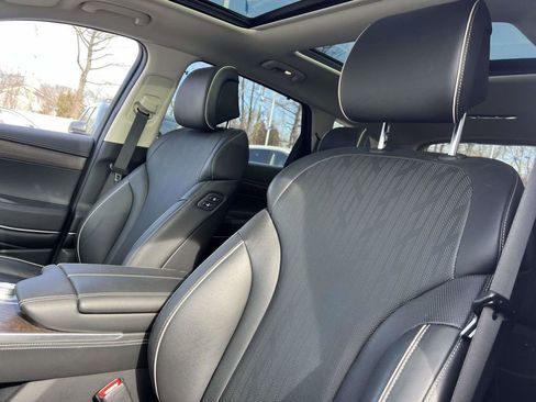 Used 2024 Genesis GV80 3.5T w/ Advanced Package image 14