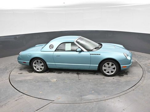 Used 2002 Ford Thunderbird RWD image 20