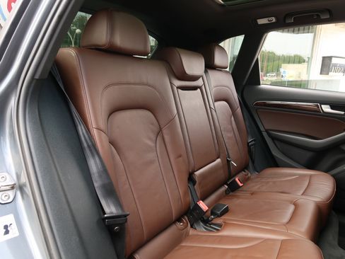 Used 2017 Audi Q5 2.0T Premium image 30