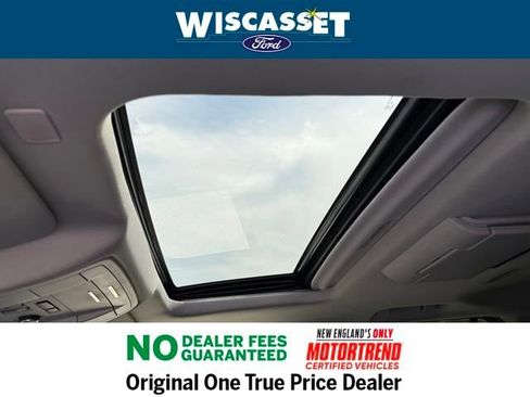 Used 2018 GMC Yukon Denali w/ Open Road Package image 10