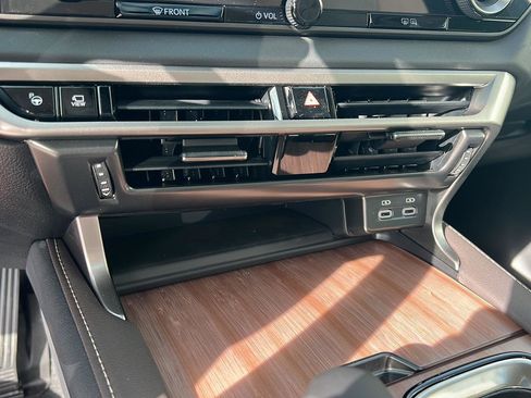 New 2026 Lexus RX 350 FWD image 28