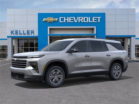 New 2026 Chevrolet Traverse LT w/ Driver Confidence Package image 2