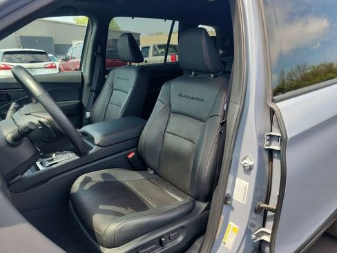 Used 2024 Honda Passport Black Edition image 19
