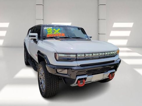 New 2025 GMC Hummer EV 3X w/ LPO, Illumination Package image 3