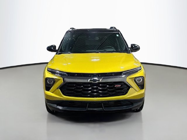 Used 2024 Chevrolet TrailBlazer RS w/ Convenience Package FWD image 3
