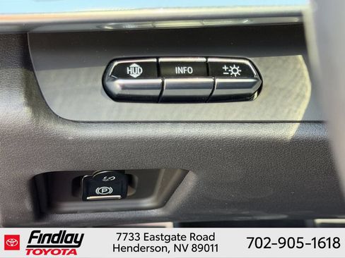 Used 2024 Chevrolet Corvette Stingray Preferred Conv w/ Z51 Performance Package RWD image 19