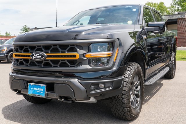 Used 2025 Ford F150 Tremor w/ Equipment Group 402A High AWD/4WD image 2