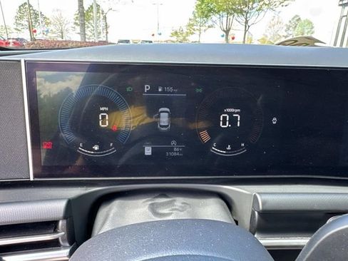 Used 2025 Hyundai Tucson SEL FWD image 27