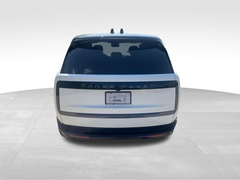 New 2026 Land Rover Range Rover Long Wheelbase SE AWD/4WD image 4