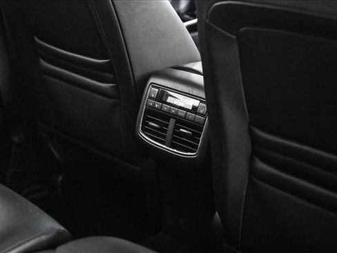 Used 2018 MAZDA CX-9 Grand Touring image 18