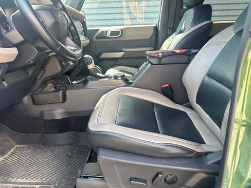 Used 2023 Ford Bronco Wildtrak AWD/4WD image 9