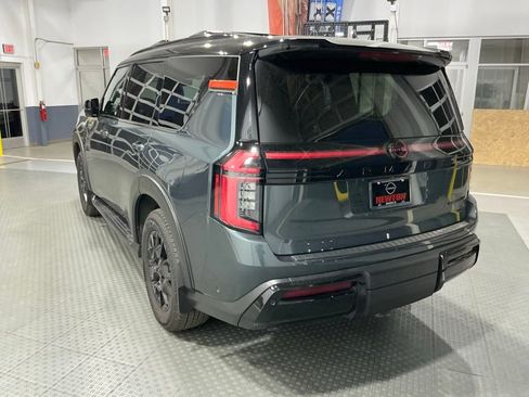 Used 2025 Nissan Armada PRO-4X image 5