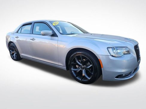 Used 2023 Chrysler 300 S image 7