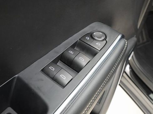 Certified 2025 GMC Acadia Elevation image 8