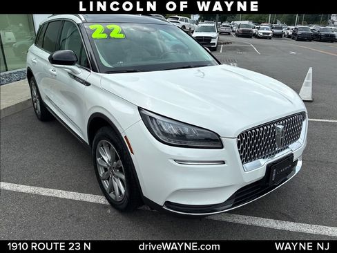 Certified 2022 Lincoln Corsair AWD w/ Premium Package image 10