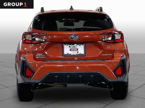 Used 2024 Subaru Crosstrek 2.5i Limited AWD/4WD image 5