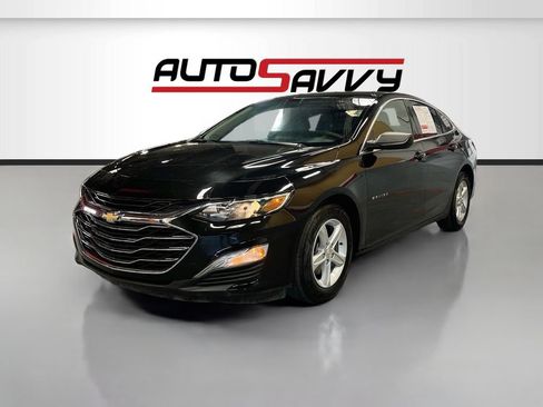 Used 2022 Chevrolet Malibu LS FWD image 3